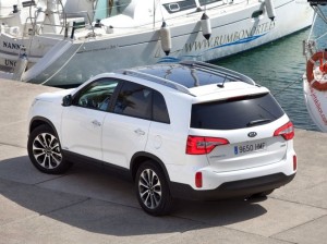 foto-kia-sorento-2013_05-650x487