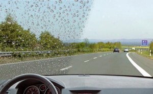 vehicle-windscreen-sealing