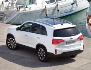 Kia Sorento 2013 – обновленный облик кроссоверов